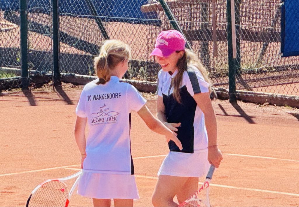 TCW-Maedchen-Martje-und-Anne-IMG_4886-1024x710 TCW-Jugend / Mädchen: 3:0-Sieg gegen die TG Preetz
